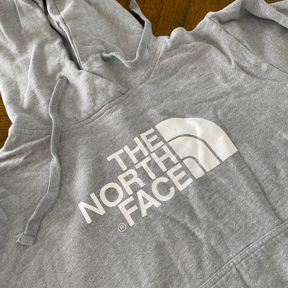 Gray unisex North Face hoodie